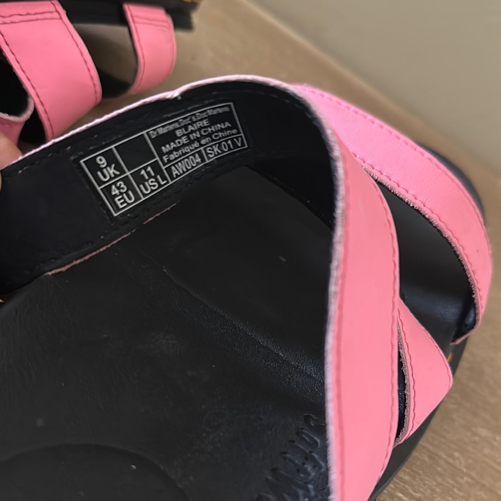 Dr Martens women’s Blaire Pink Strappy Sandals size 11 - Picture 11 of 12